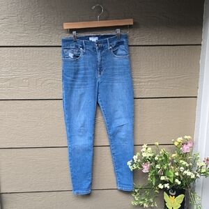 Good American Good Petite Stretch Distressed Skinny Jeans 4-27